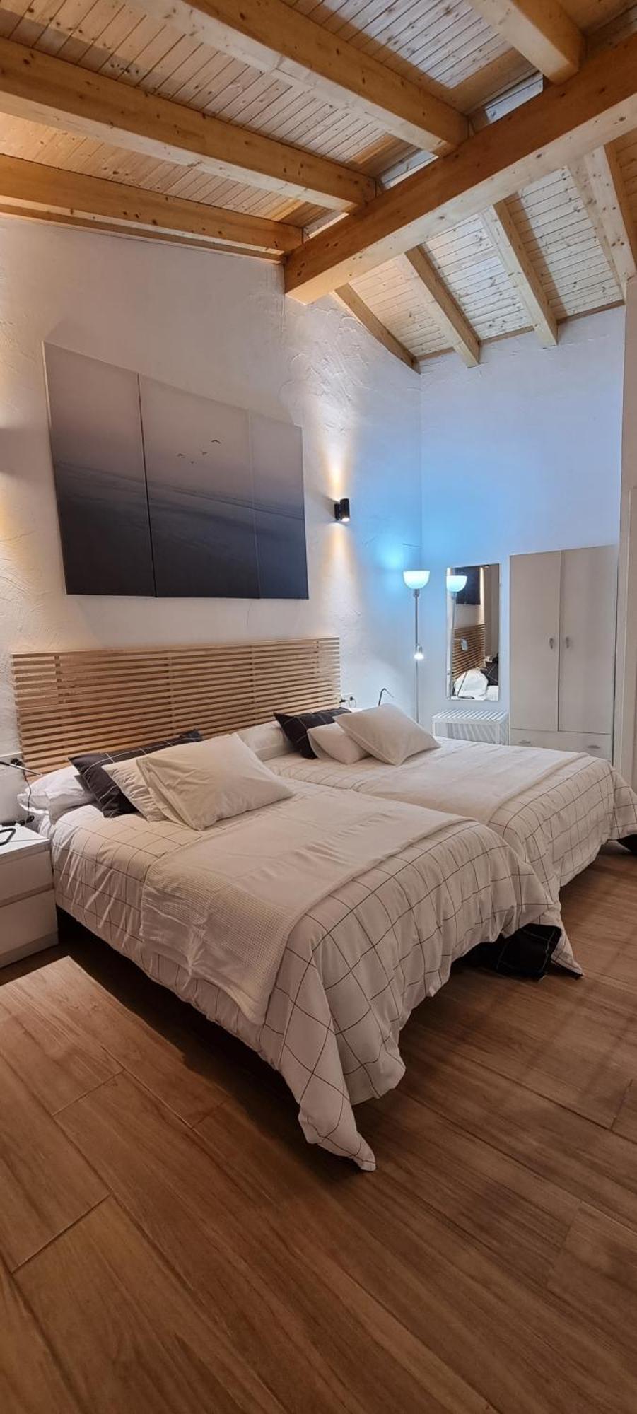 Apartamentos Les Texuques II 누에바데엘라네스 객실 사진